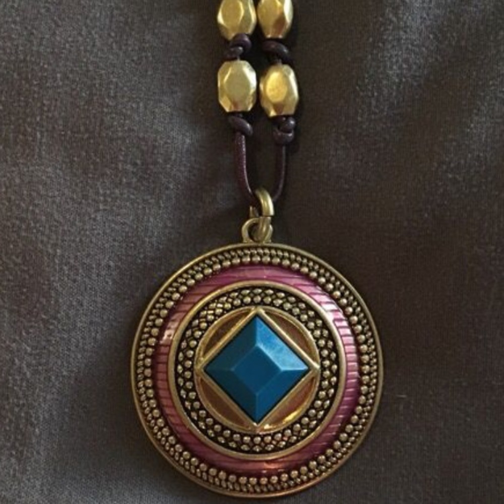 Lia Sophia long pendant necklace